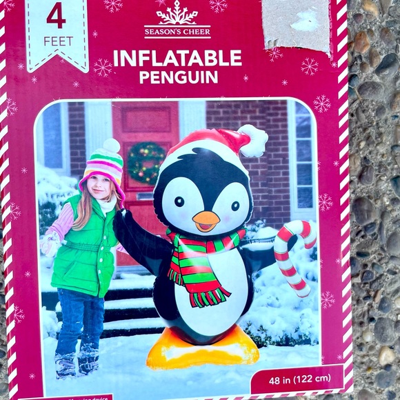 NIB Seasons Cheer Penguin / Candy Cane Christmas Inflatable Décor - Picture 2 of 5